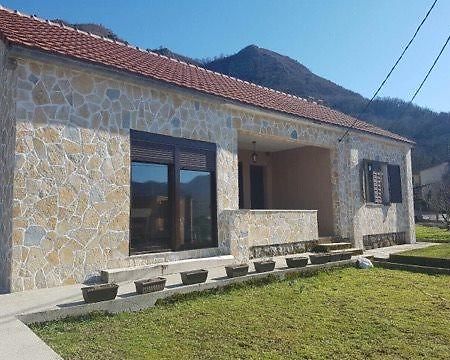 Holiday Home Ivana 威尔帕扎 外观 照片